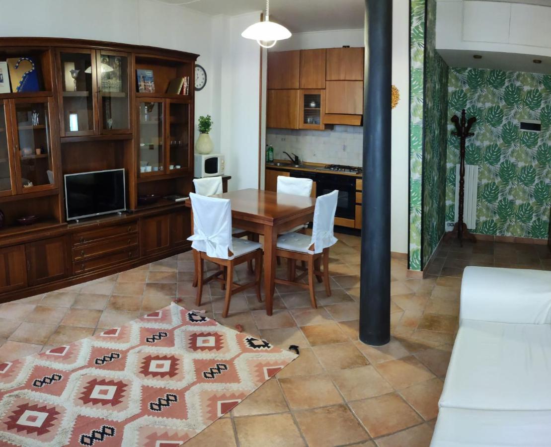 メストレSarika Houseアパートメント エクステリア 写真